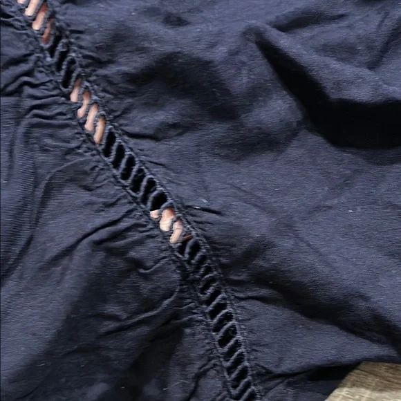 Live 4 Truth Navy Blue Off-Shoulder shorts Romper Size Large - Picture 5 of 9